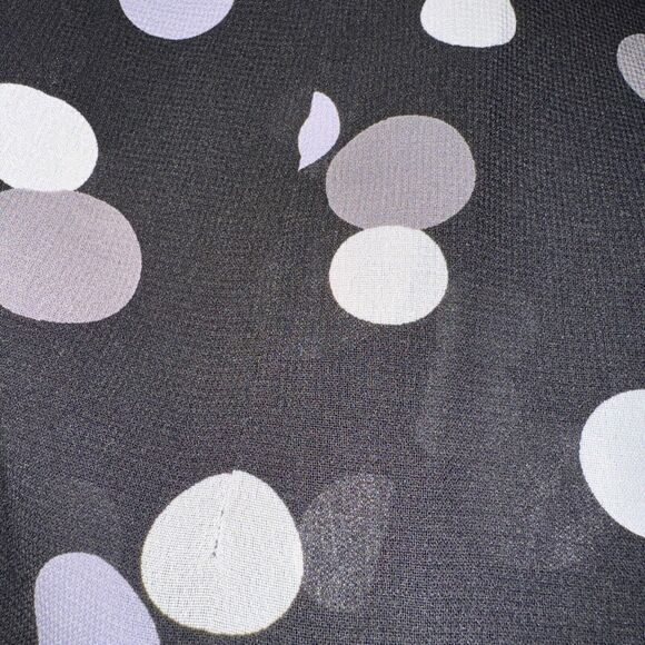 Womens NEW YORK AND COMPANY Black White Polka Dot Top S With Flattering Darts - Picture 9 of 10